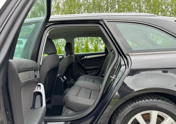Audi A4 cena 24900 przebieg: 220158, rok produkcji 2009 z Police małe 704
